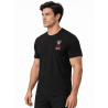 T-shirt homme Unleash the Instinct noir Spider Instinct – vue 3/4 avec logo poitrine T-shirt homme Unleash the Instinct noir Spider Instinct – vue 3/4 avec logo poitrine